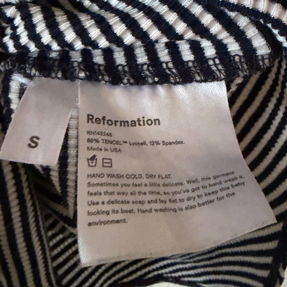 Reformation Monochrome Striped Tank Top - Picture 6 of 8